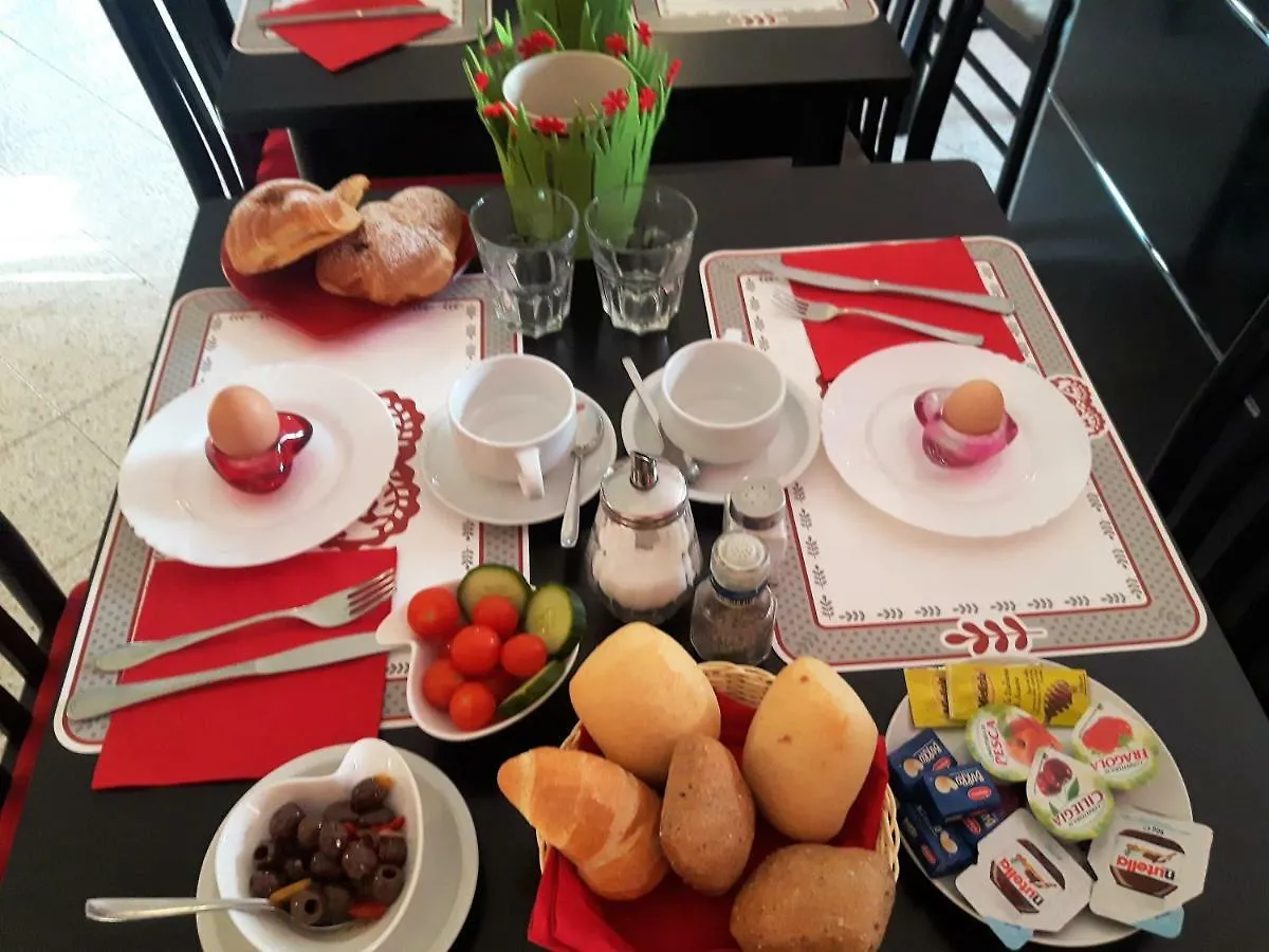 Bed & Breakfast Casapatrizia B&B Sirmione
