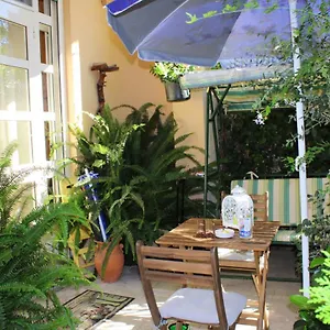 Il Giardino Di Laura Private Mondello