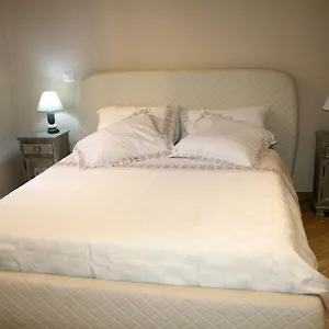 https://il-vicolo-di-trastevere.it-romehotels.com